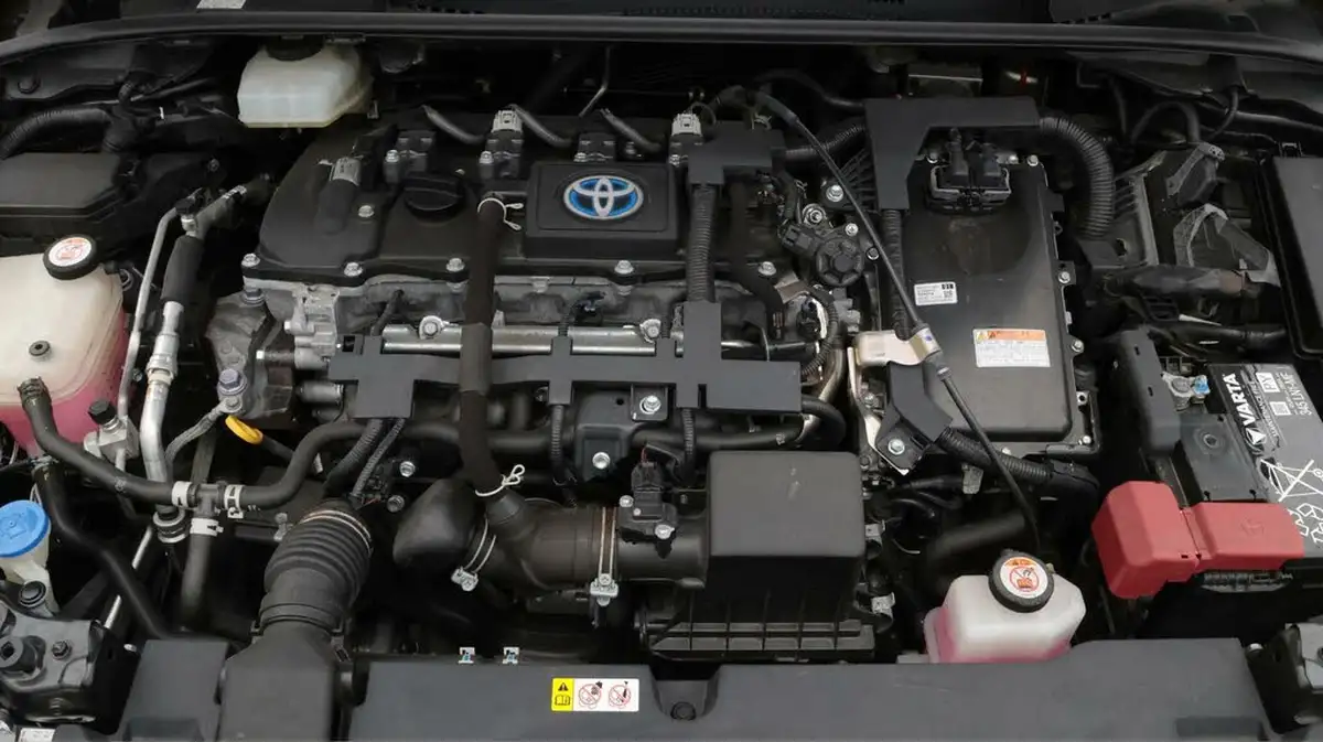 2021-toyota-corolla-18-vvt-i-icon-tech-trk-hatchback-5d-big-19