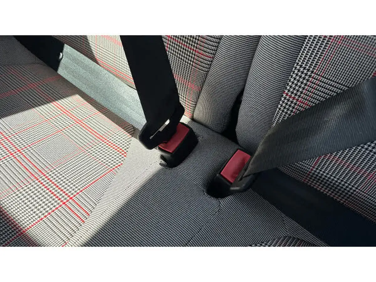 2016-fiat-500-12-lounge-big-16
