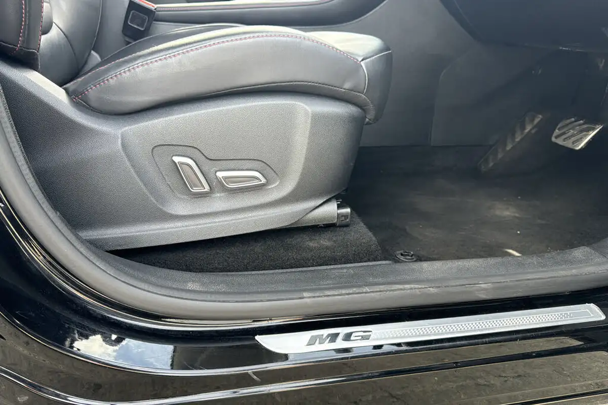 2023-mg-hs-15t-gdi-trophy-258ps-plug-in-hybrid-auto-big-30