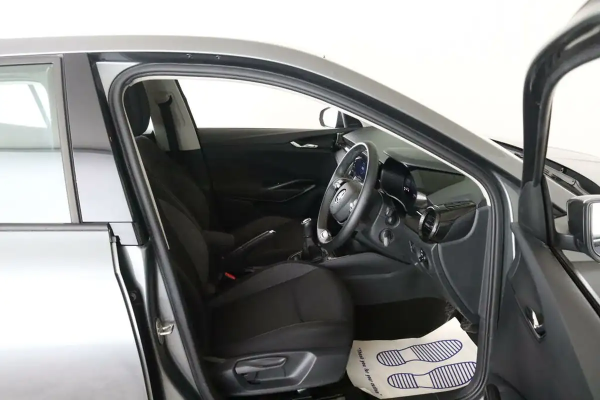 2024-skoda-fabia-10-tsi-se-comfort-116ps-big-15