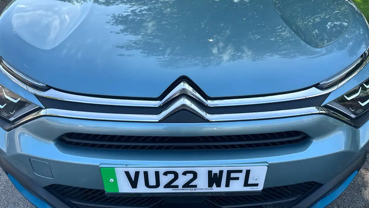 2022-citroen-c4-e-shine-plus-big-44