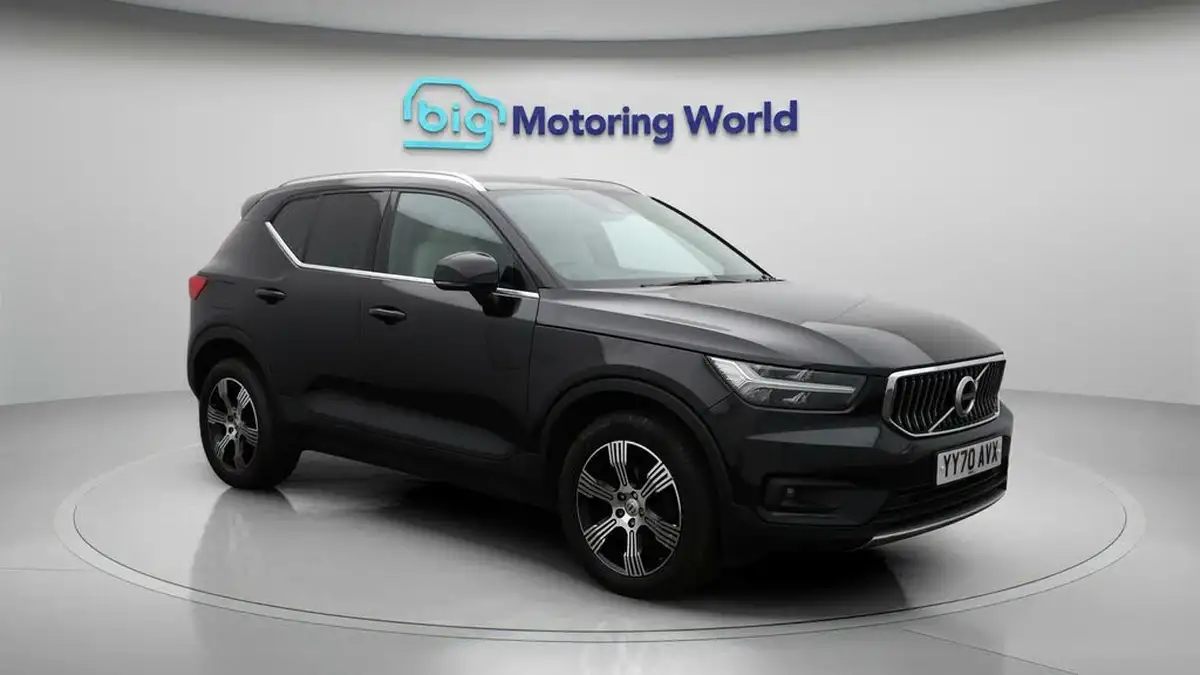 2020-volvo-xc40-15-t3-inscription-big-0