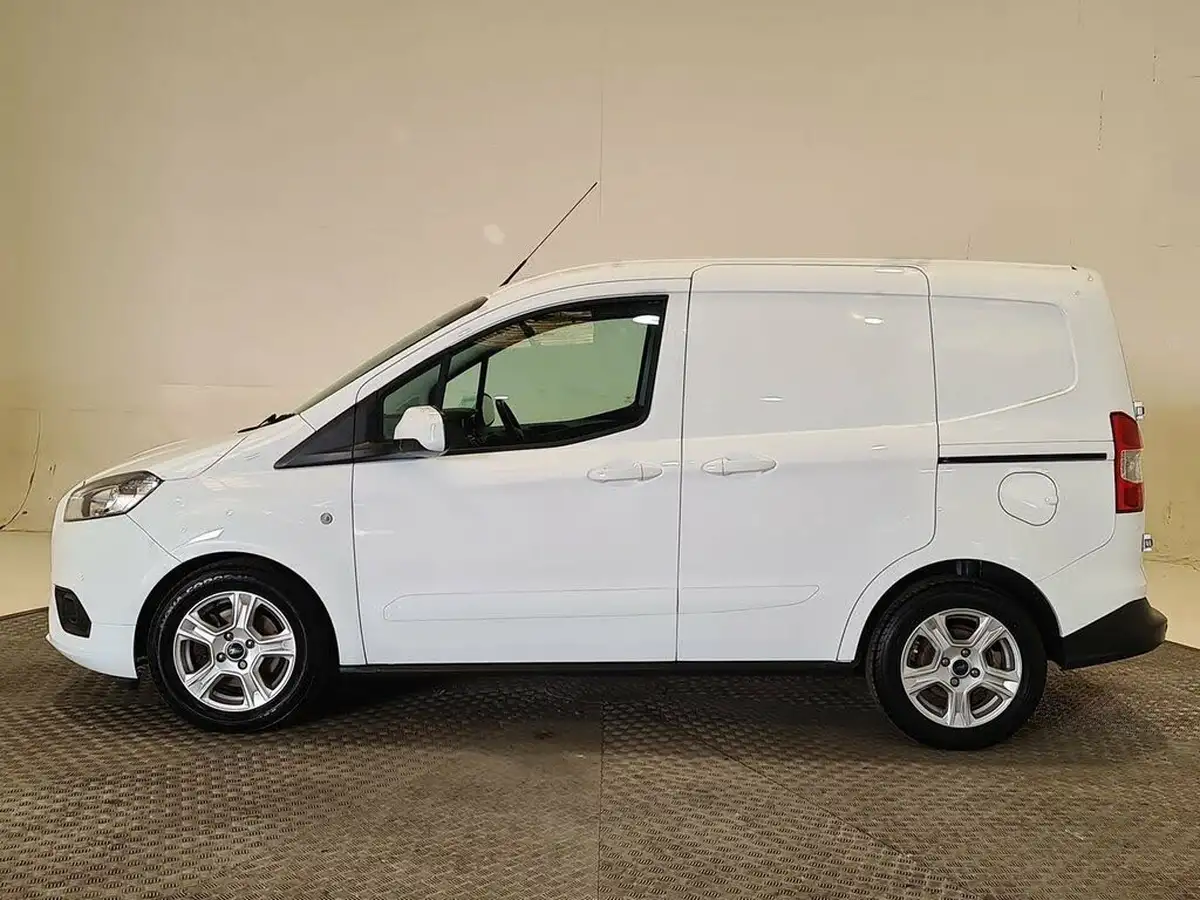 2022-ford-transit-courier-10t-limited-ecoboost-big-15