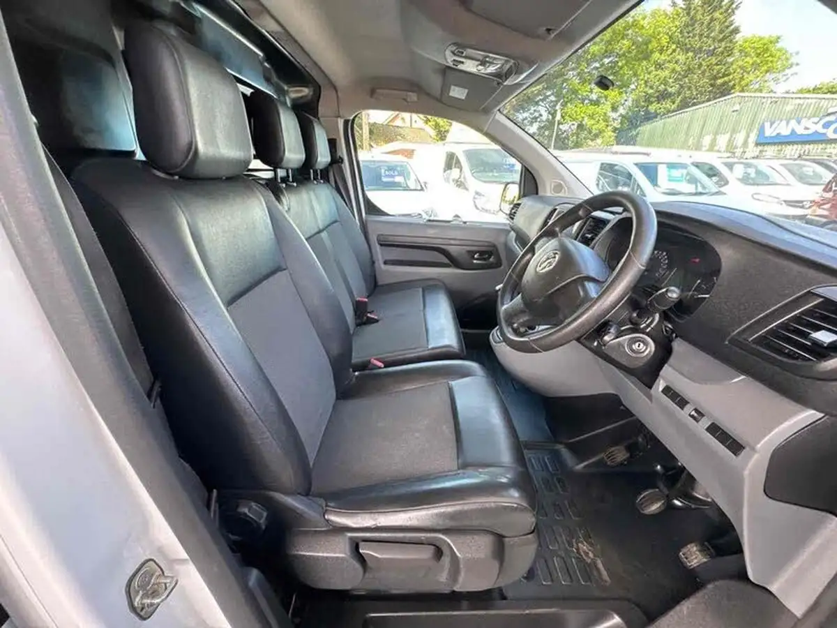 2019-vauxhall-vivaro-15td-2700-l1h1-edition-100pseu6dt-big-24