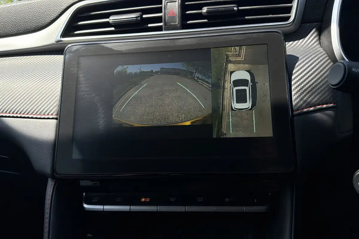 2024-mg-zs-suv-15-vti-tech-exclusive-big-37