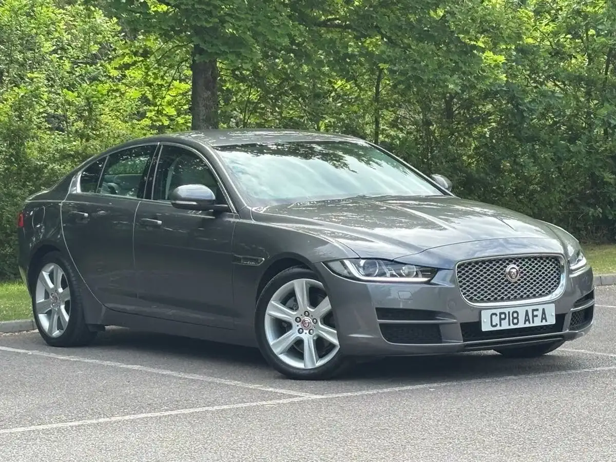 2018-jaguar-xe-20d-portfolio-180ps-1999cc-auto-big-40