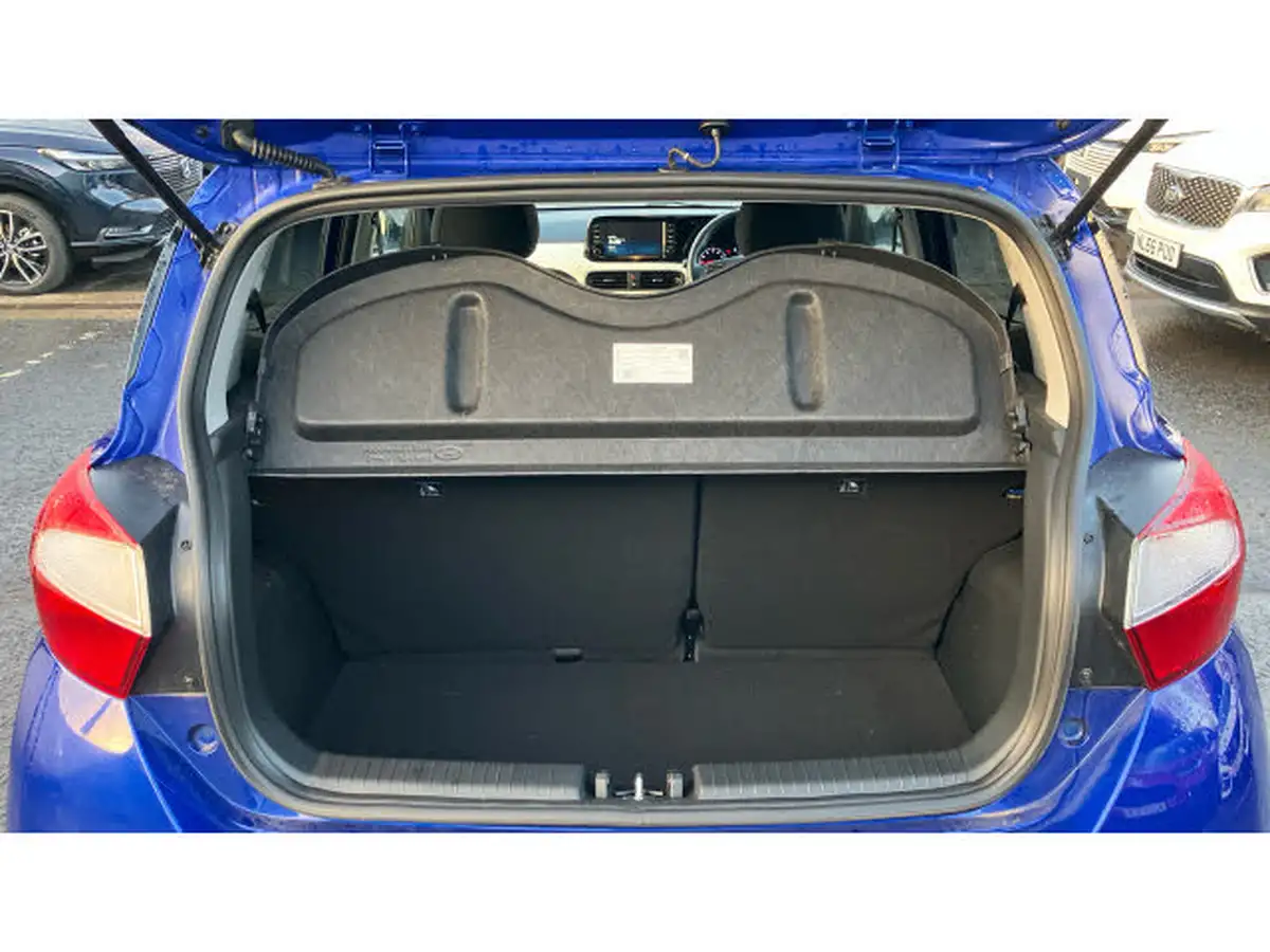 2022-hyundai-i10-12-premium-auto-big-3