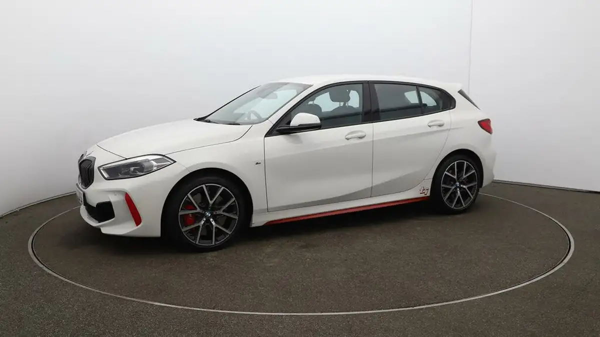 2023-bmw-1-series-20-128ti-lcp-big-66