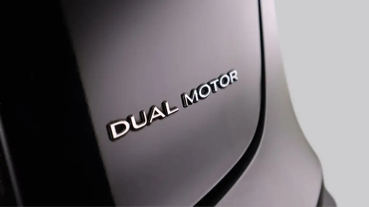 2021-tesla-model-3-e-long-range-4x4-big-21