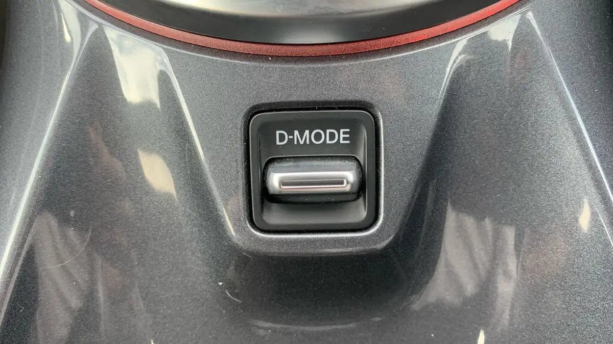 2020-nissan-juke-10-dig-t-n-connecta-117ps-dct-big-41