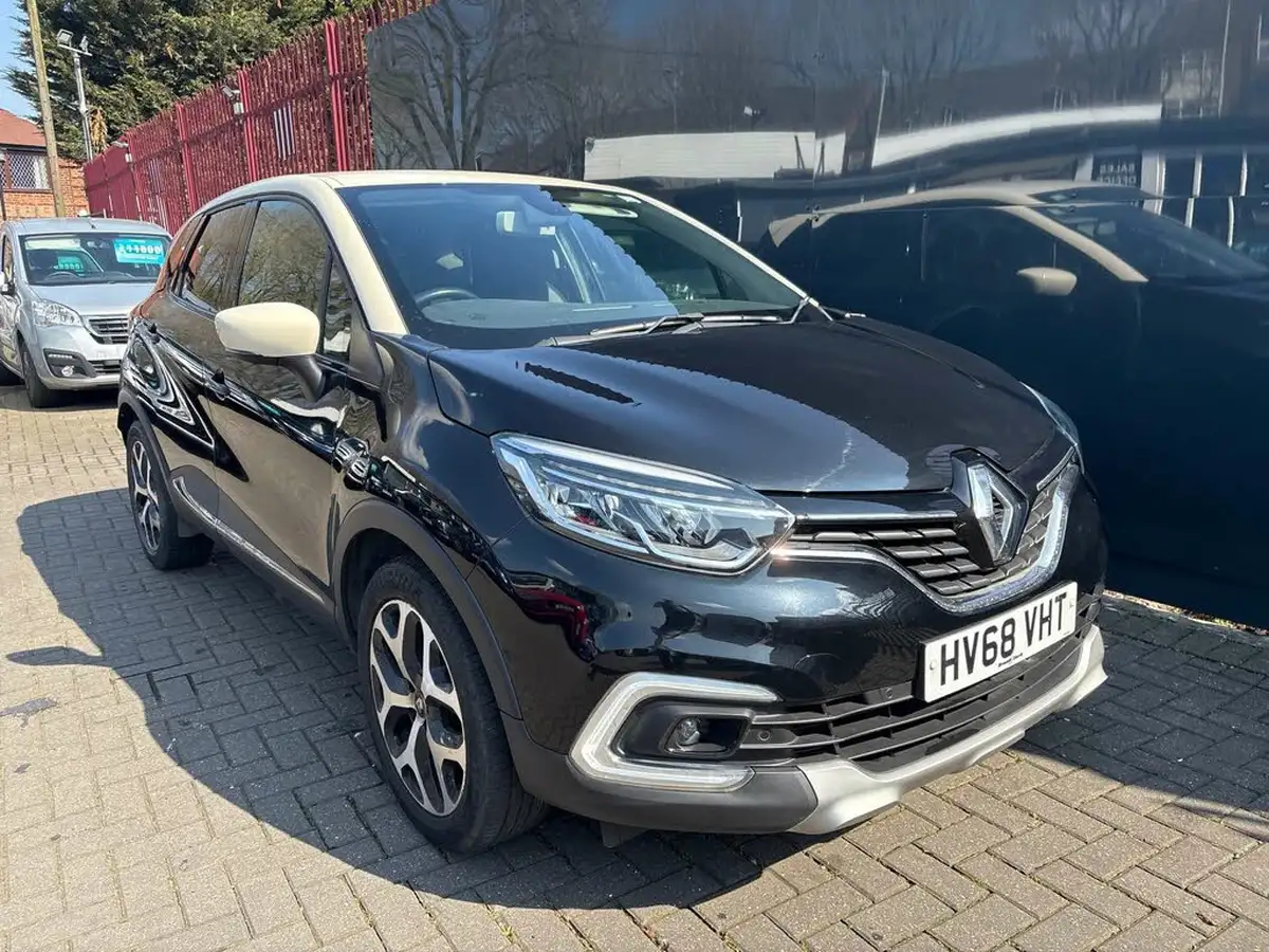 2018-renault-captur-09-tce-gt-line-big-2