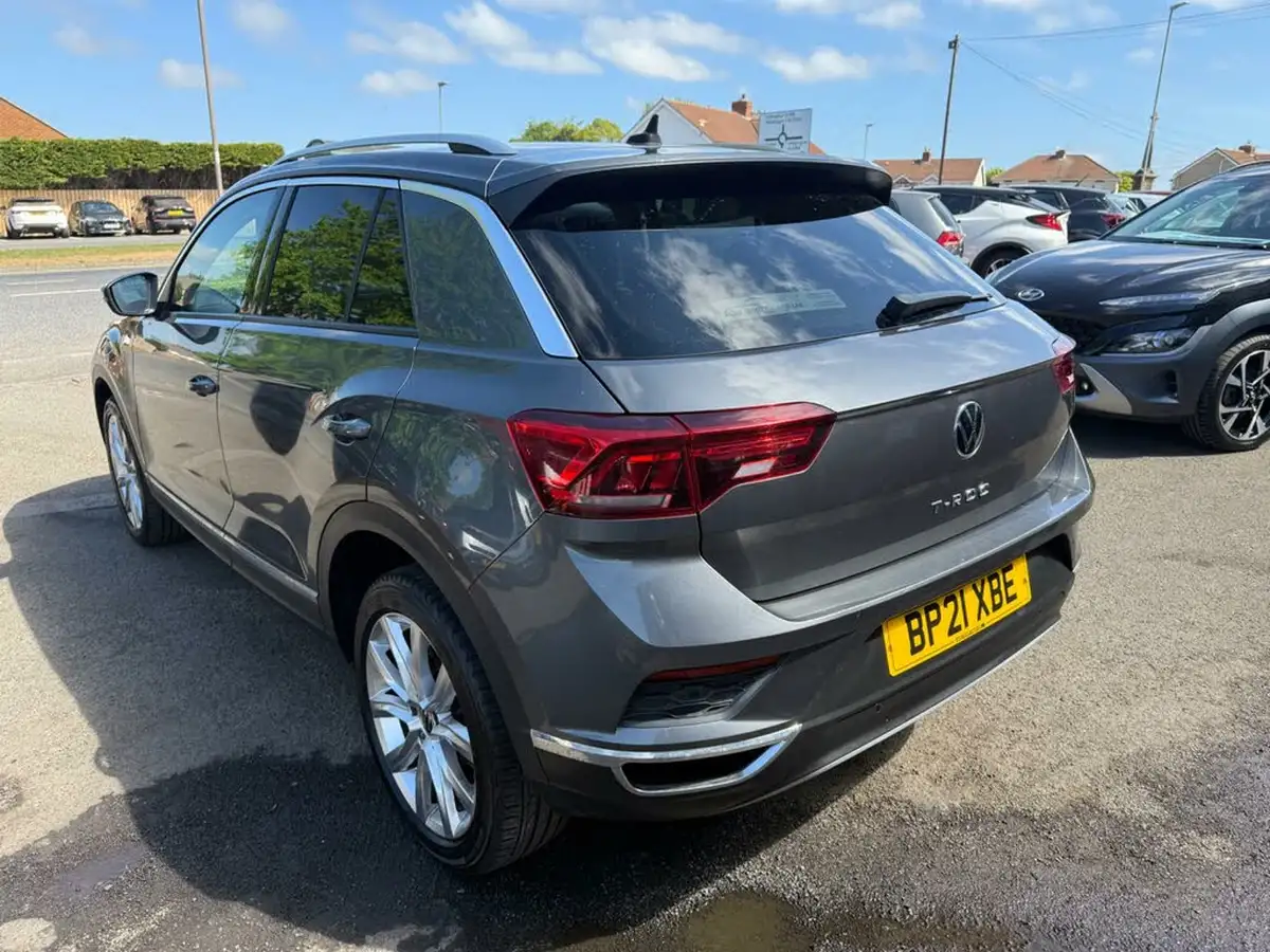 2021-volkswagen-t-roc-15-tsi-sel-dsg-big-8