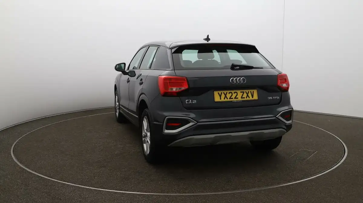 2022-audi-q2-15-35-tfsi-sport-s-tronic-big-53