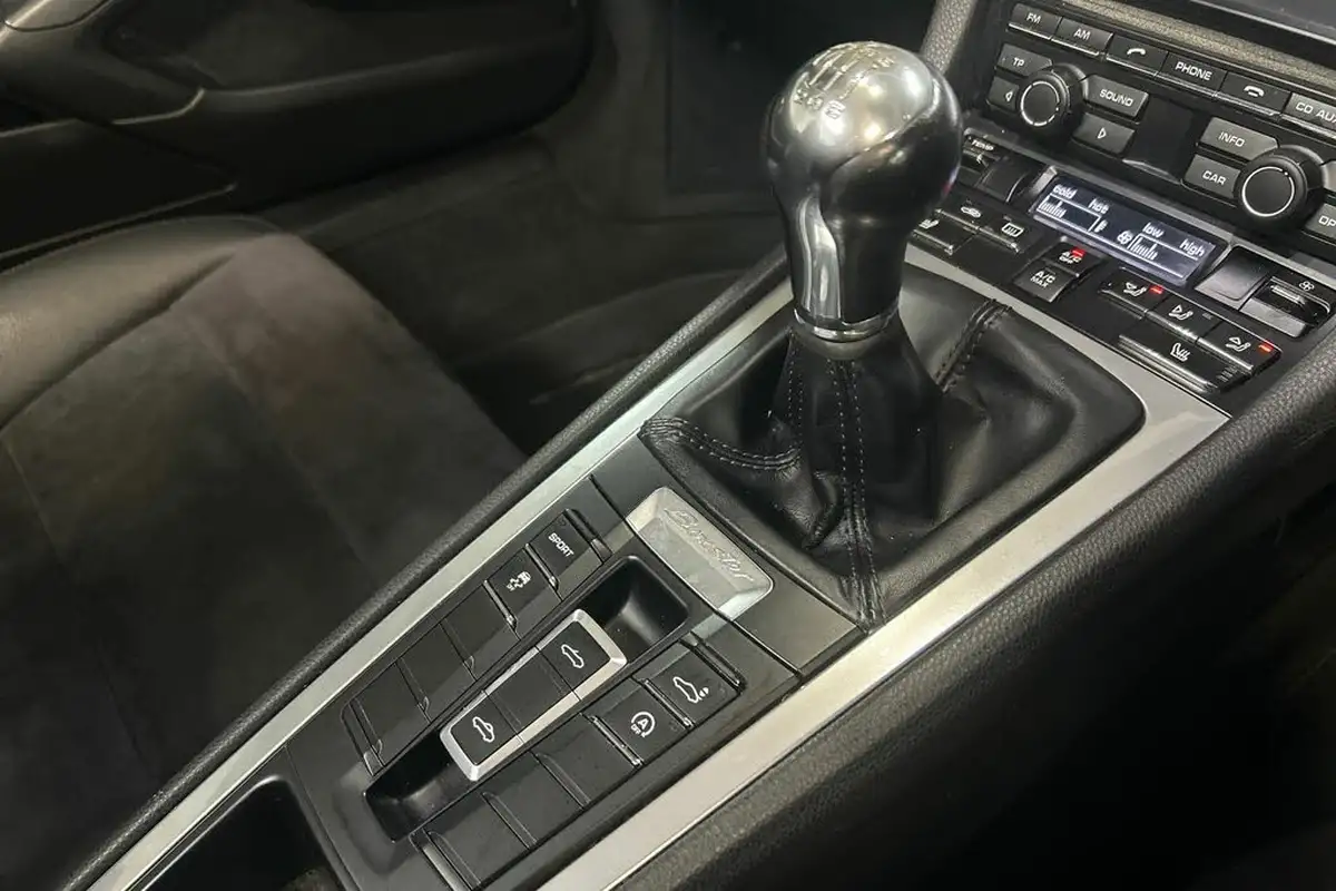 2014-porsche-boxster-27-big-18