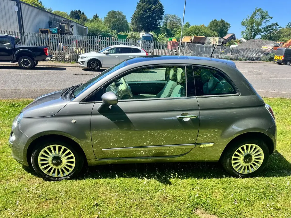 2013-fiat-500-12-lounge-big-3