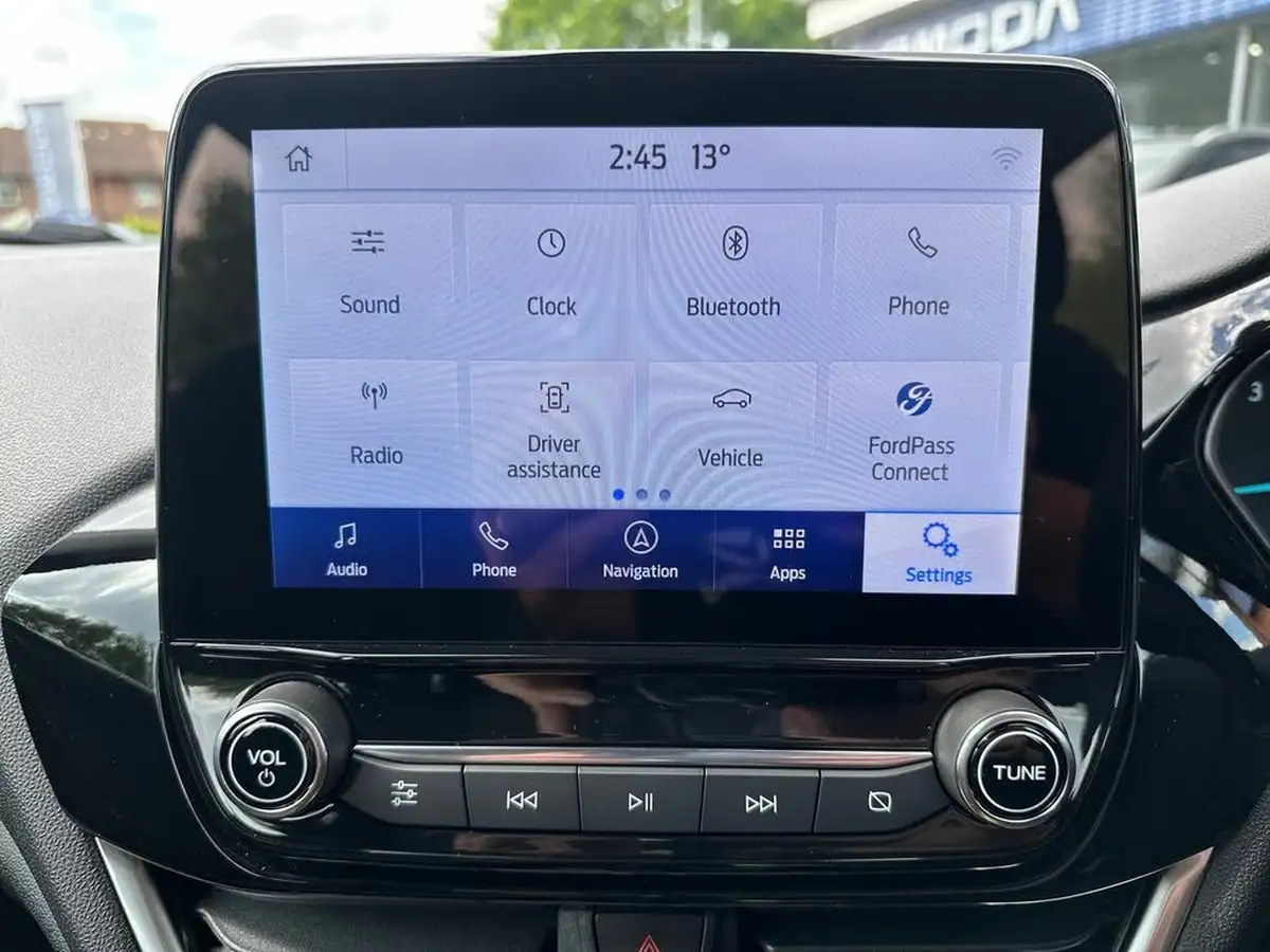 2022-ford-fiesta-10t-trend-100ps-5d-big-18