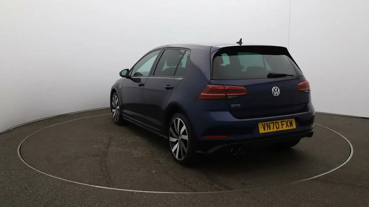 2020-volkswagen-golf-14-tsi-gte-advance-big-61