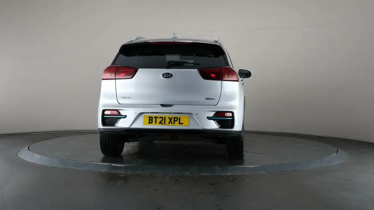 2021-kia-e-niro-ev-4-big-73