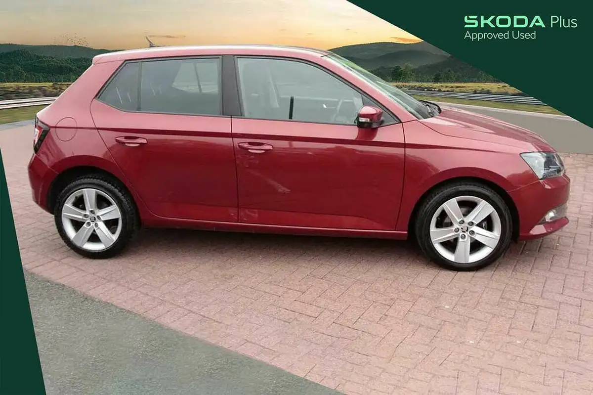 2017-skoda-fabia-12-tsi-se-l-90ps-hatchback-big-3