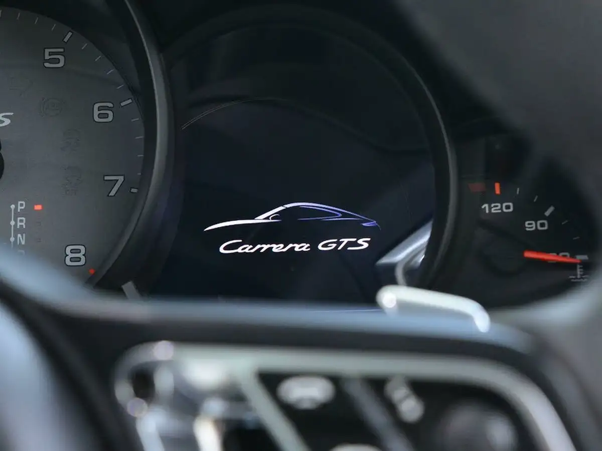 2017-porsche-911-30-carrera-gts-rwd-coupe-pdk-big-19