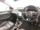 2023-mg-zs-suv-15-vti-tech-exclusive-small-18