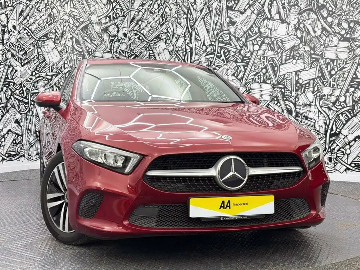 2021-mercedes-benz-a-class-big-3