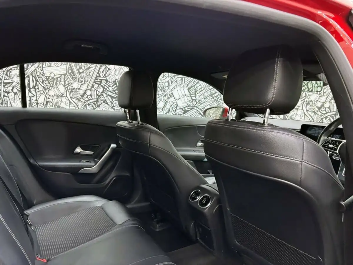 2021-mercedes-benz-a-class-big-27