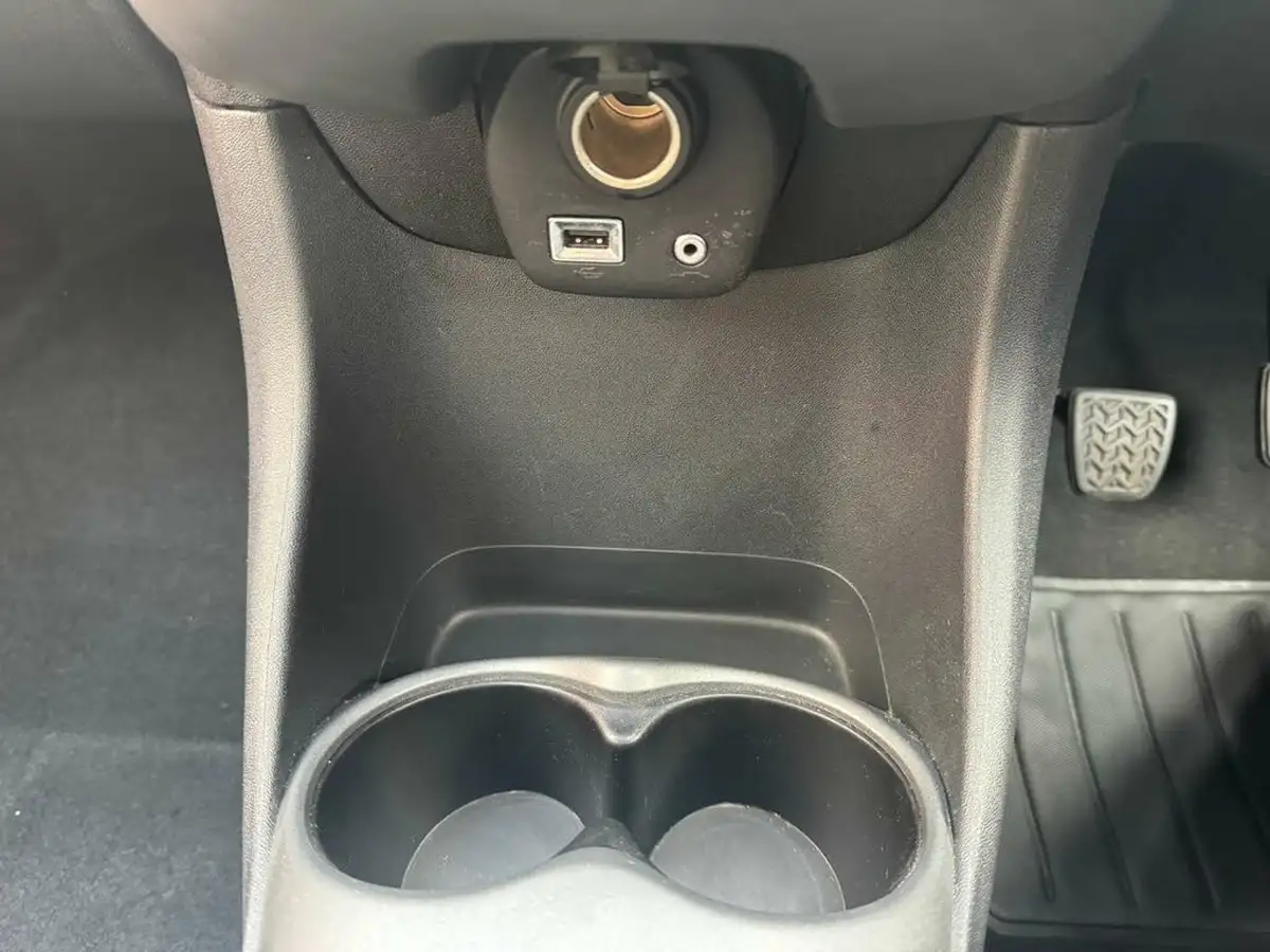 2020-toyota-aygo-10-vvt-i-x-play-big-36