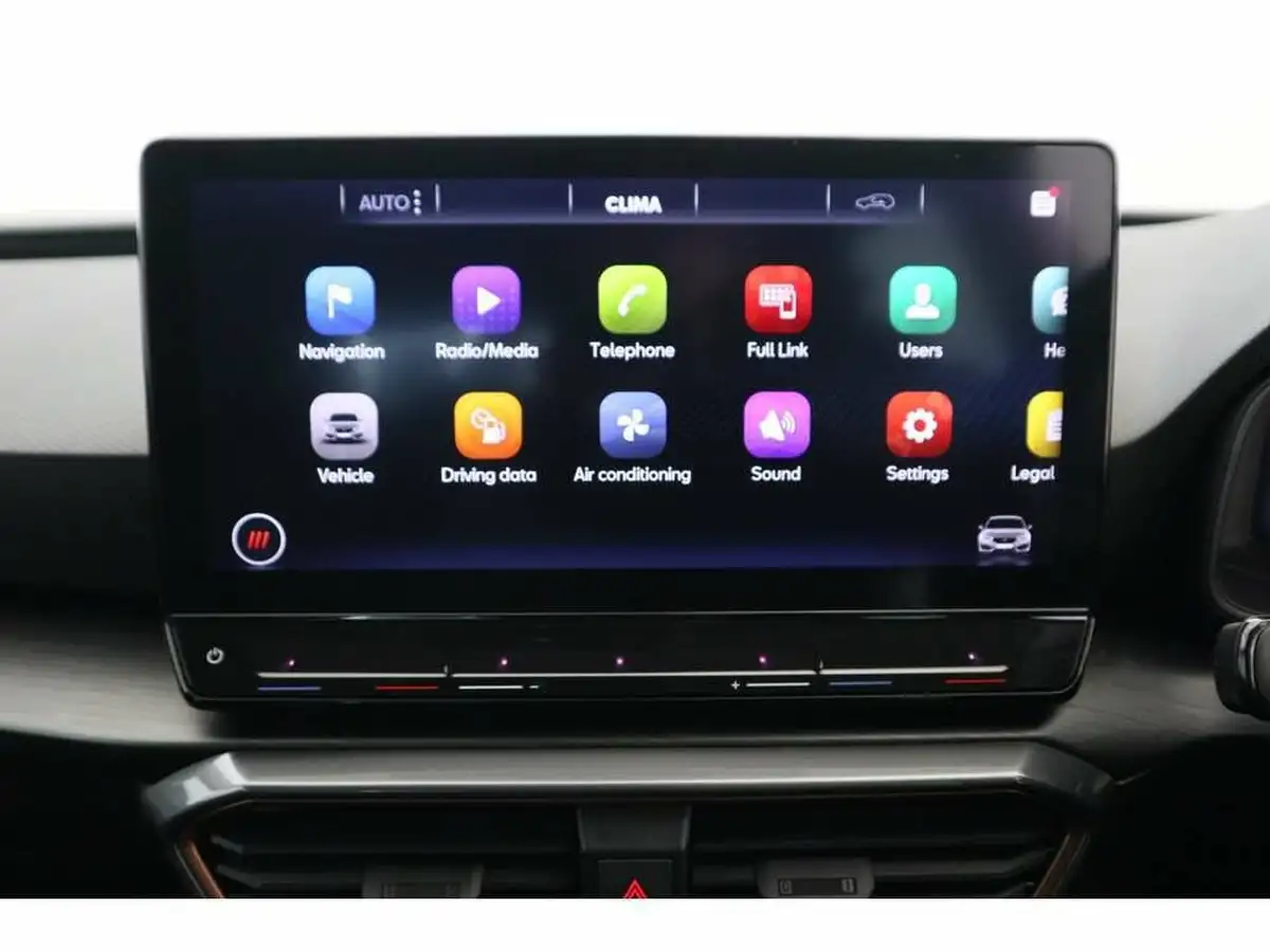 2024-cupra-leon-nf-15-etsi-v1-design-edition-hatchback-big-10