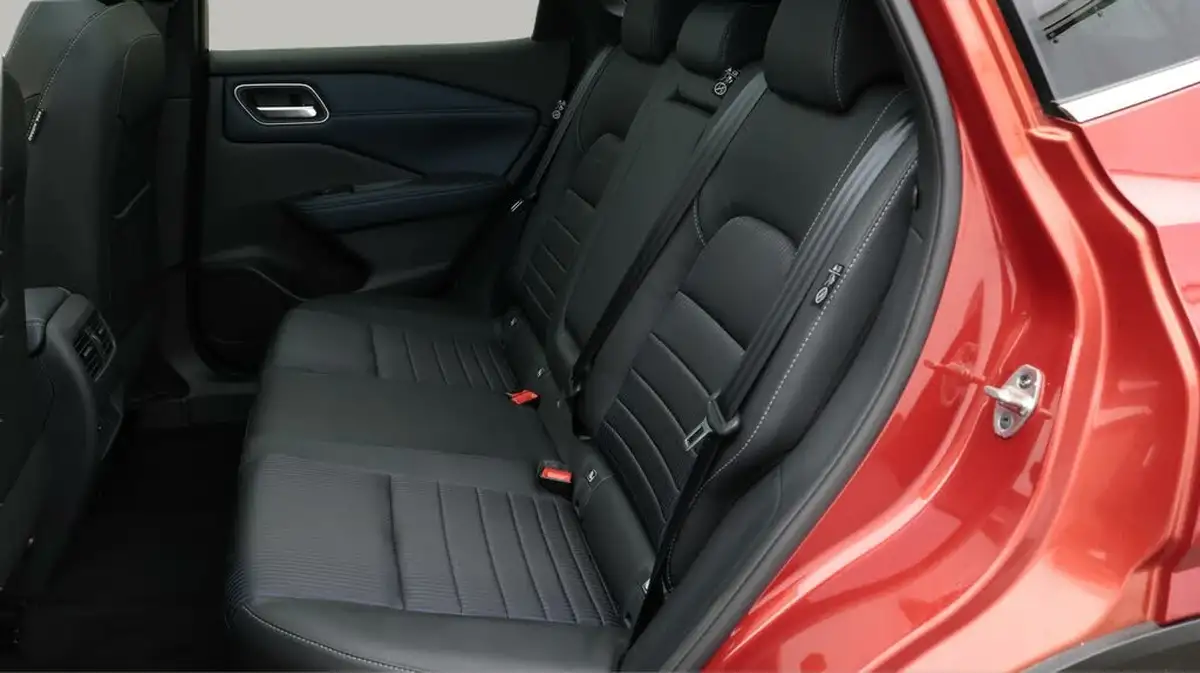 2023-nissan-qashqai-13-dig-t-tekna-158ps-xtronic-big-16