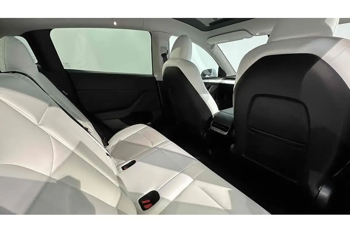 2023-tesla-model-y-e-performance-big-26