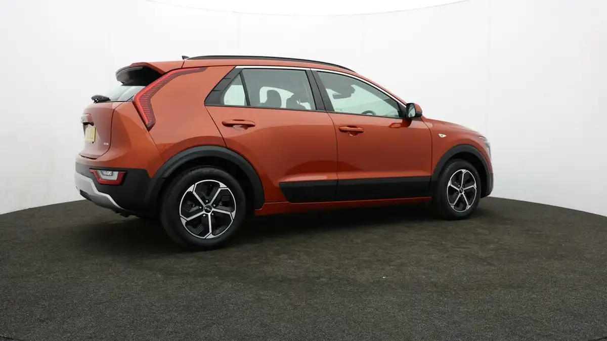 2023-kia-niro-16-gdi-139bhp-hev-132kwh-big-34