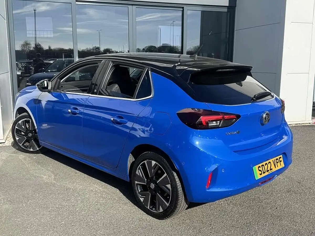 2022-vauxhall-corsa-e-elite-premium-big-12