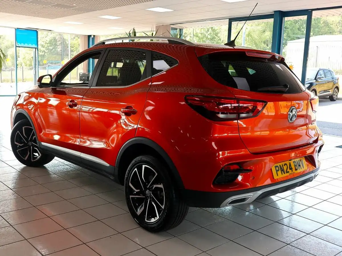 2024-mg-zs-suv-10t-gdi-exclusive-auto-big-1