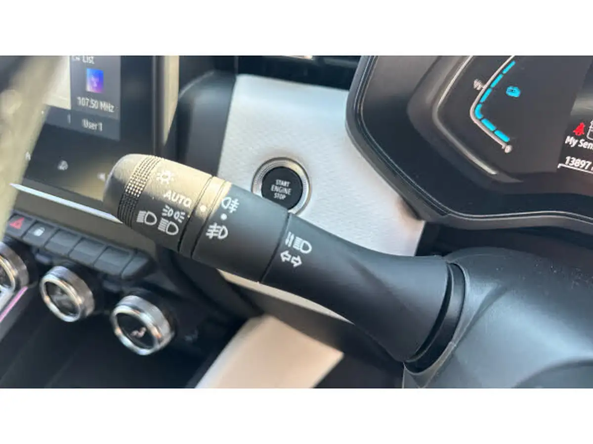 2023-renault-clio-16-techno-big-34