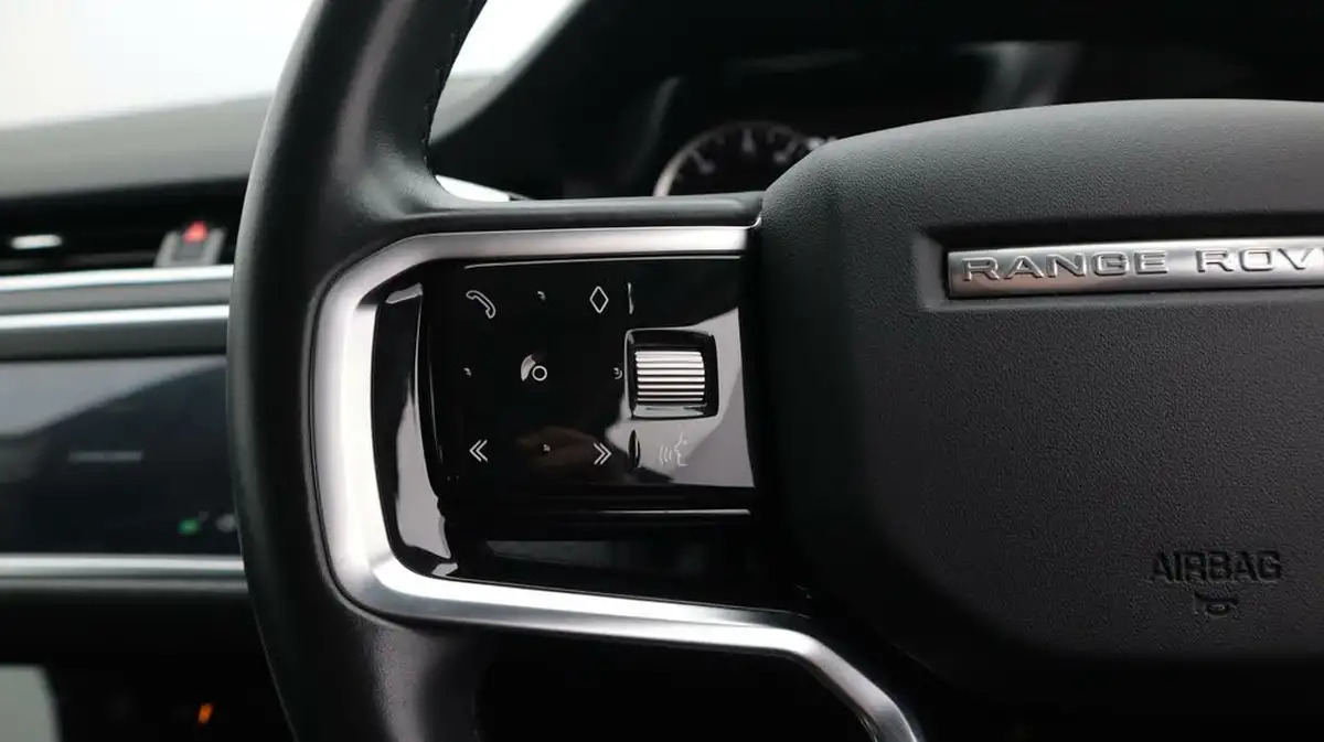 2021-land-rover-range-rover-evoque-20-d165-s-big-24