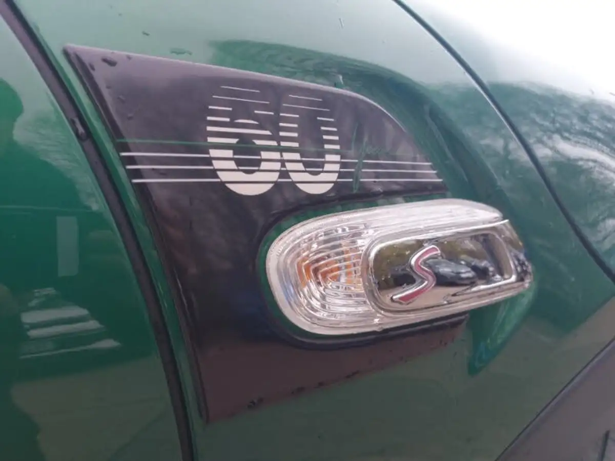 2019-mini-cooper-20-cooper-s-60-years-edition-big-11