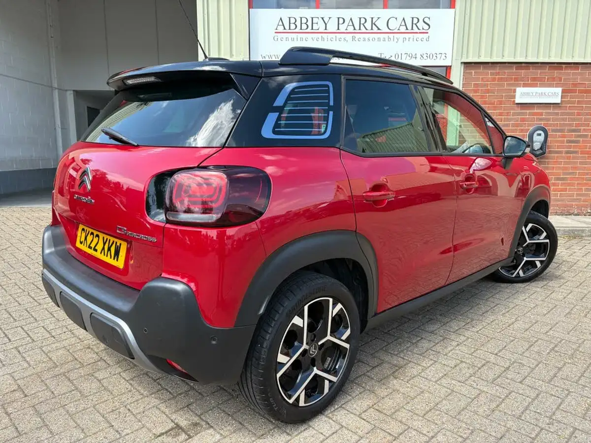 2022-citroen-c3-aircross-12-puretech-shine-plus-110ps-big-2
