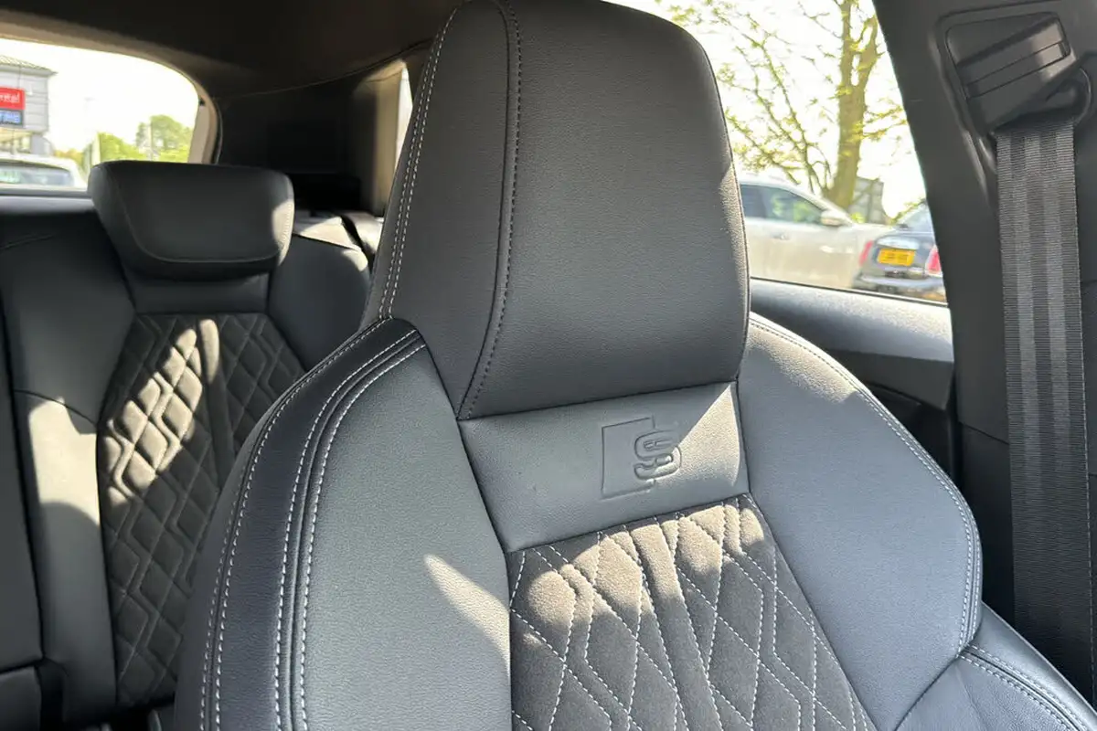 2021-audi-a3-15-35-tfsi-edition-1-sportback-5d-big-45