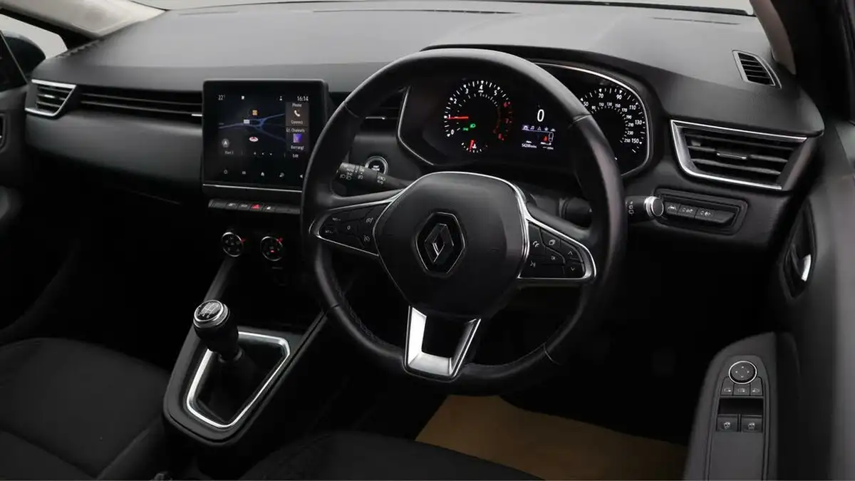 2019-renault-clio-10-sce-iconic-big-8