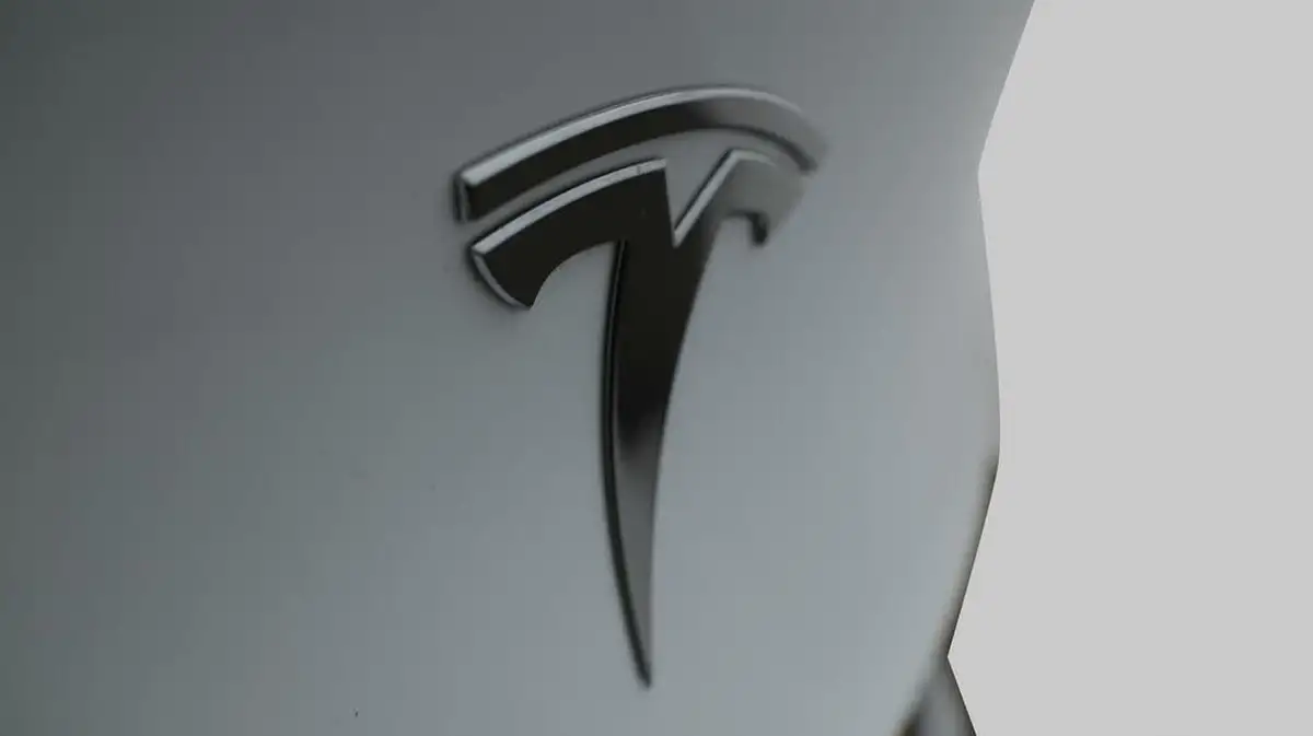 2023-tesla-model-y-e-rwd-big-20