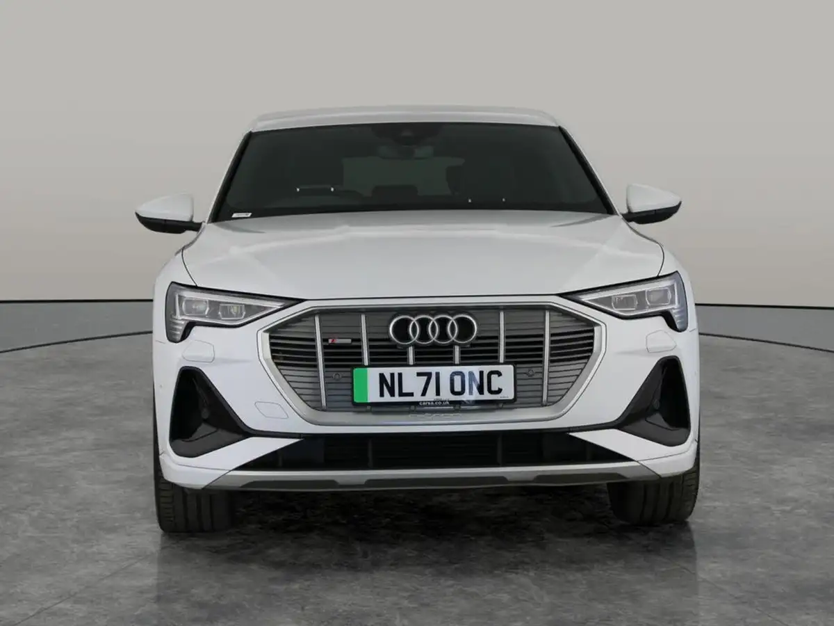 2021-audi-e-tron-55e-s-line-sportback-big-10