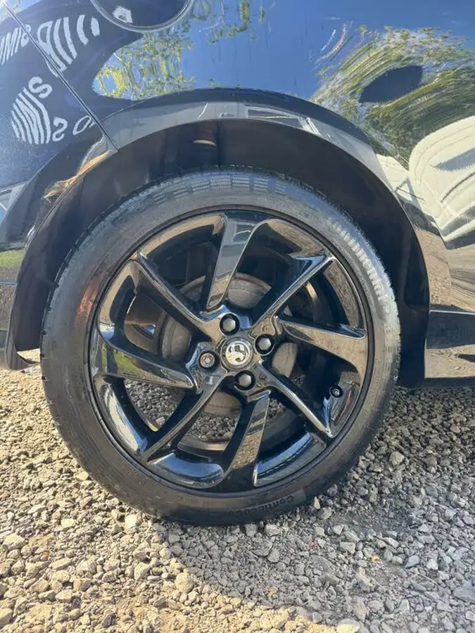 2017-vauxhall-corsa-14i-limited-edition-75ps-ecoflex-3d-big-22