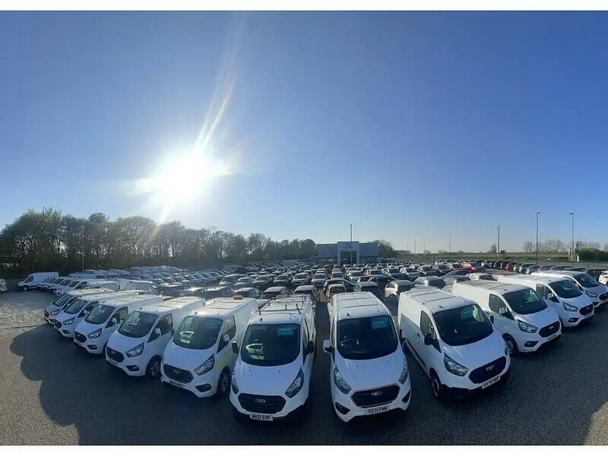 2014-mini-cooper-15td-cooper-d-5d-big-41