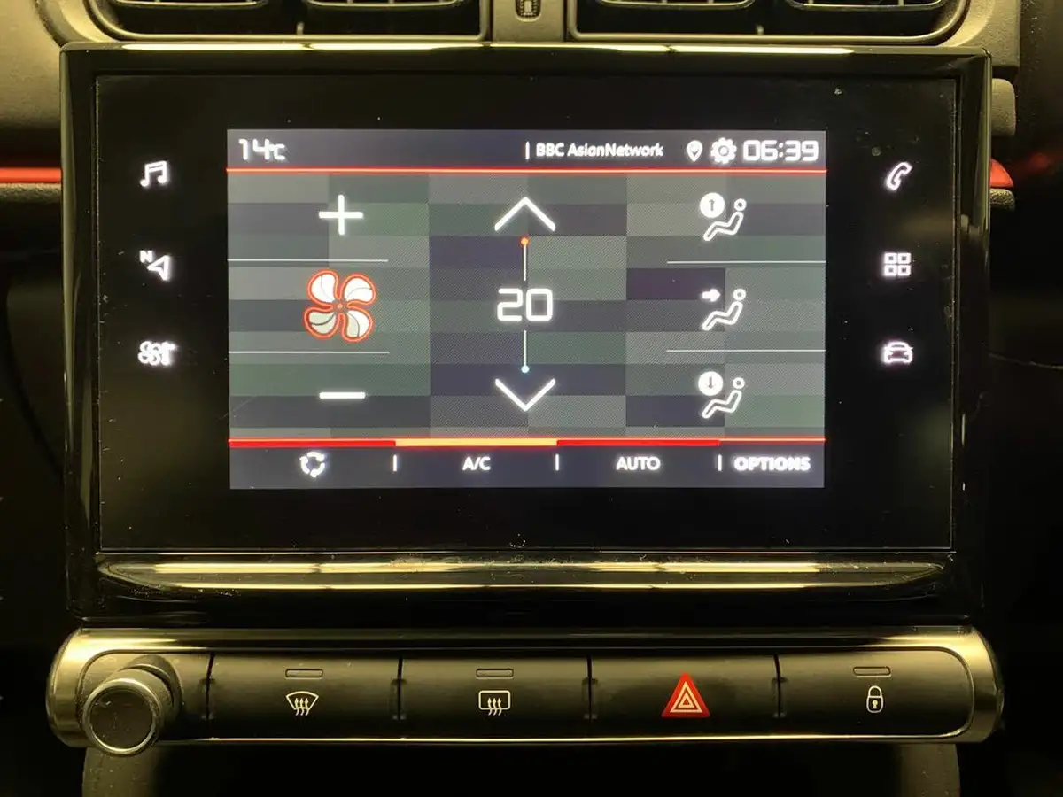 2022-citroen-c3-12-puretech-c-series-big-18