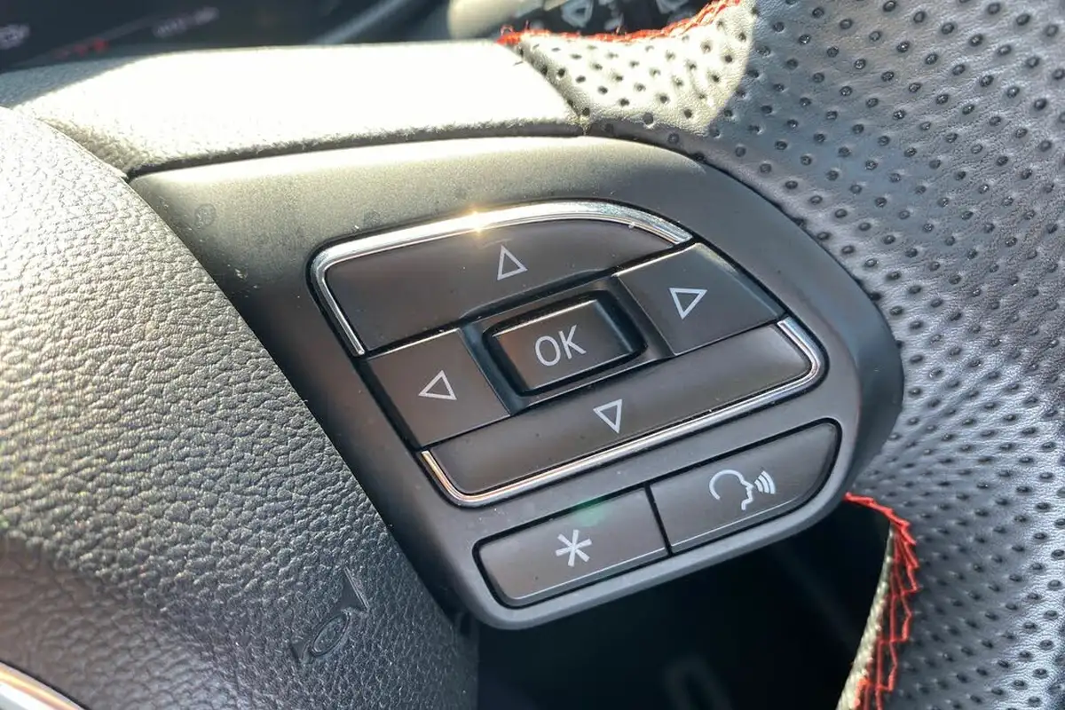 2024-mg-zs-suv-15-vti-tech-exclusive-big-20