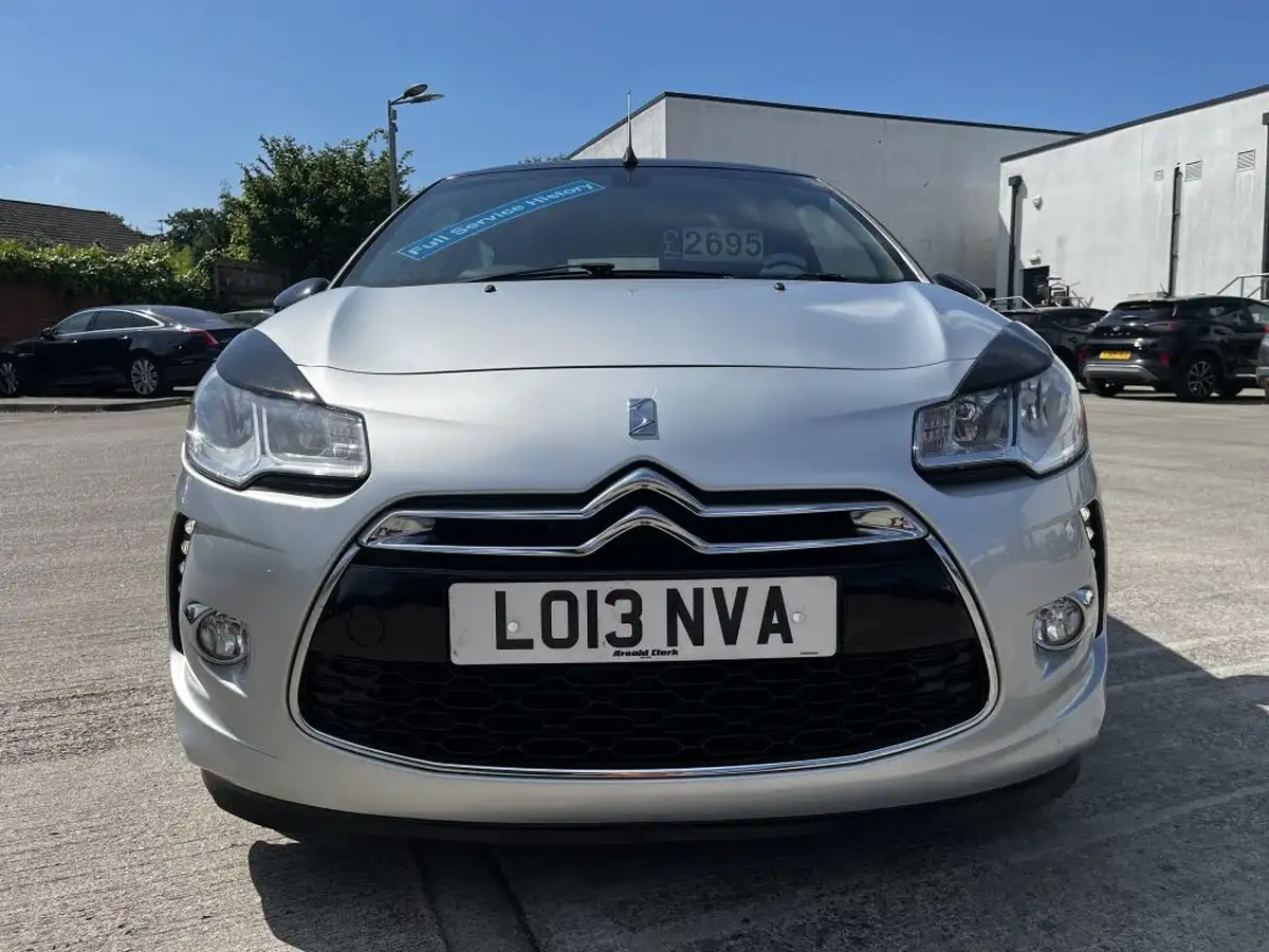 2013-citroen-ds3-cabrio-16-dstyle-plus-big-2