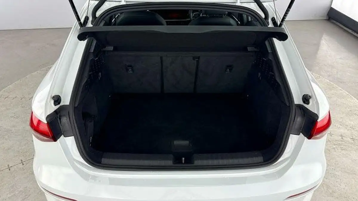 2023-audi-a3-10-30-tfsi-sportback-5d-big-30
