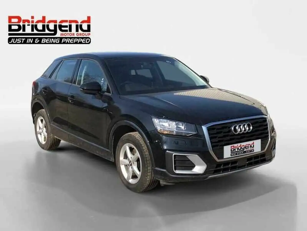 2019-audi-q2-10-30-tfsi-se-big-0