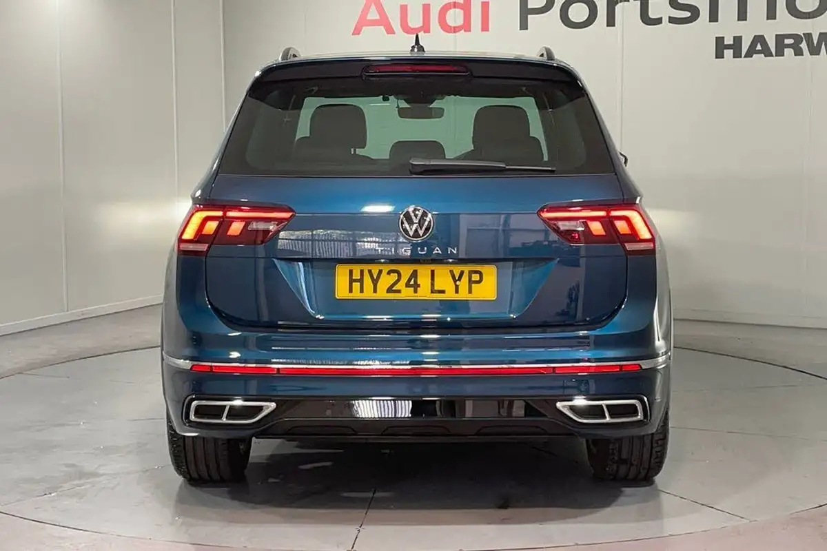 2024-volkswagen-tiguan-15-tsi-r-line-edition-big-7